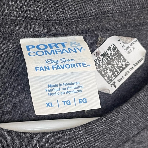 Nwt graphic grey Tshirt XL - Picture 6 of 7